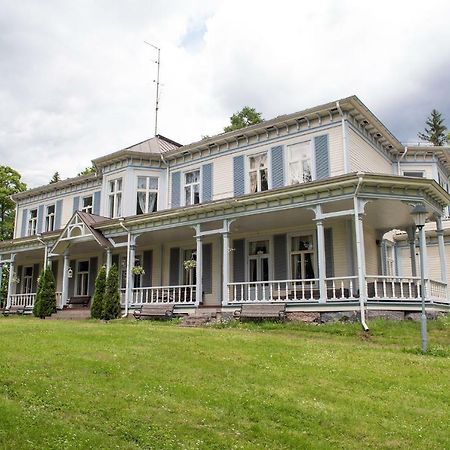 Neitsytniemen Kartanohotelli Virasoja Exterior foto