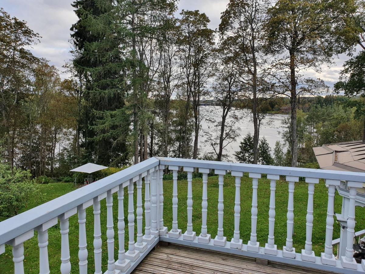 Neitsytniemen Kartanohotelli Virasoja Exterior foto