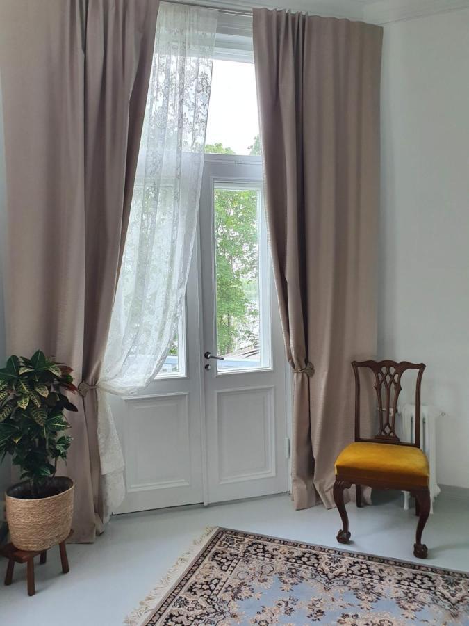 Neitsytniemen Kartanohotelli Virasoja Exterior foto