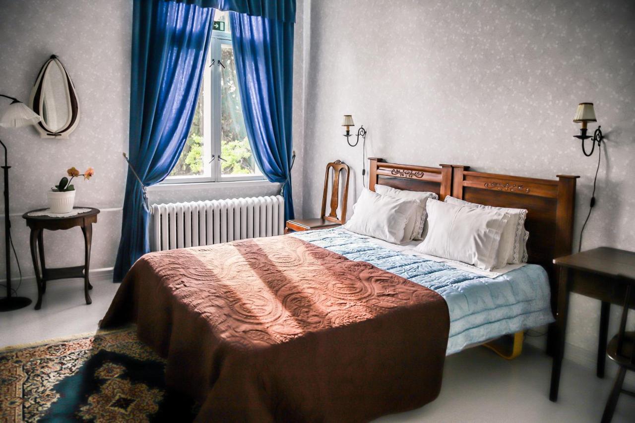Neitsytniemen Kartanohotelli Virasoja Exterior foto